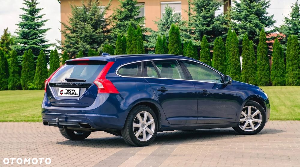 Volvo V60 D4 Drive-E Momentum - 9