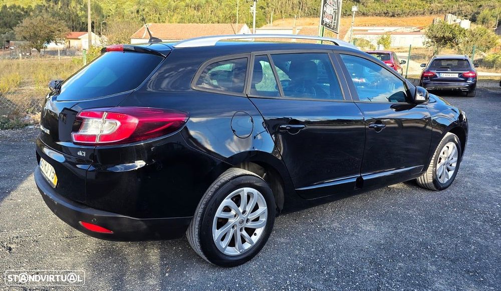 Renault Mégane Sport Tourer 1.5 dCi Limited SS - 6