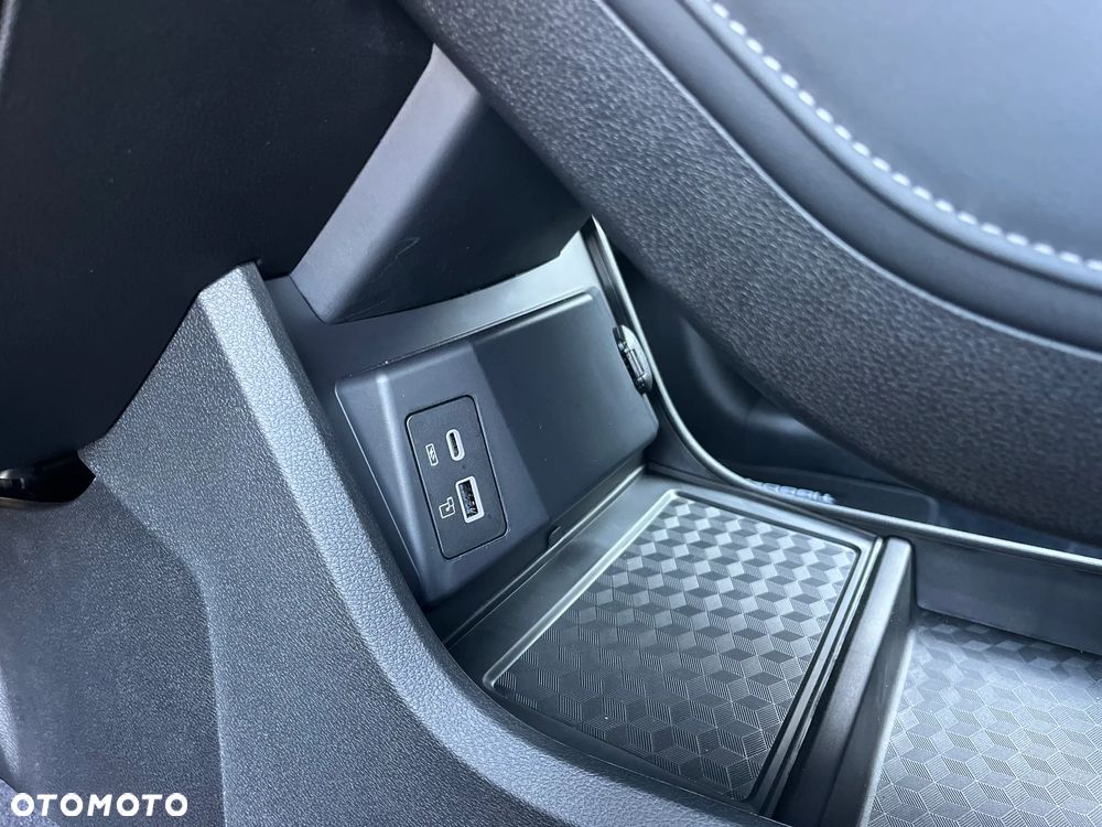 Chery Tiggo 4 1.5 GDI HEV Prestige DHT - 23