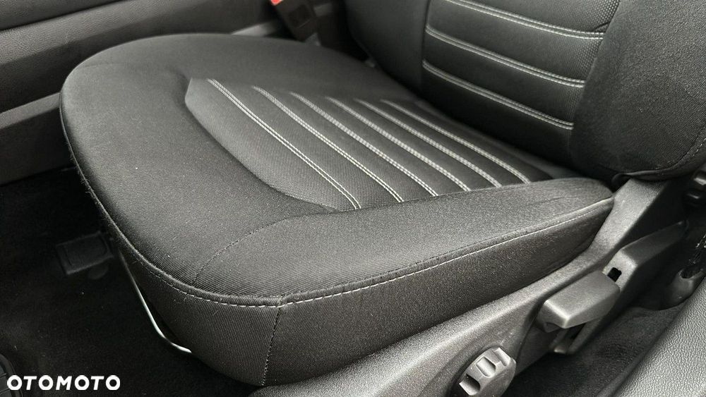 Ford Mondeo - 16
