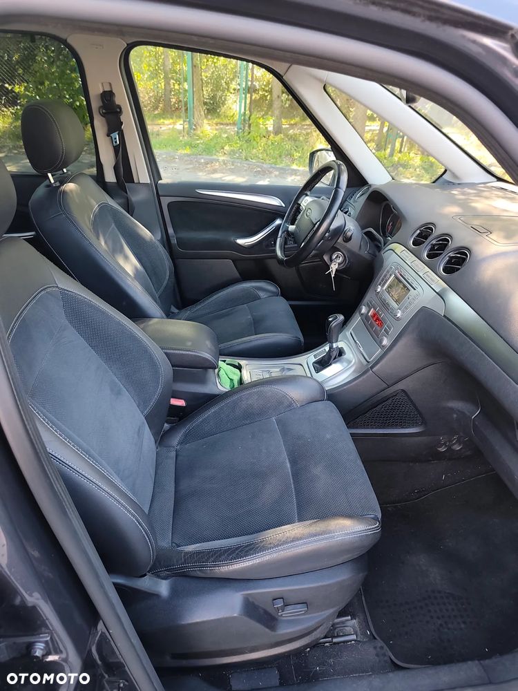 Ford Galaxy 2.3 Titanium - 18