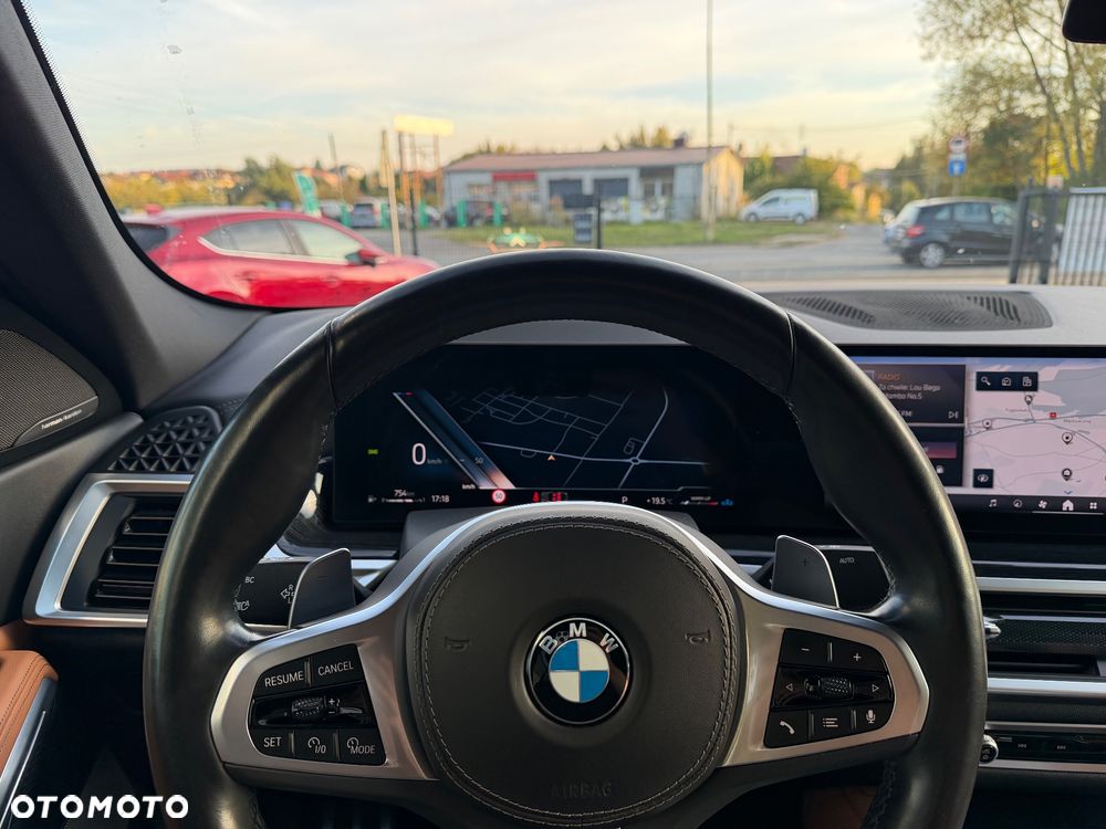 BMW X6 xDrive30d mHEV - 12