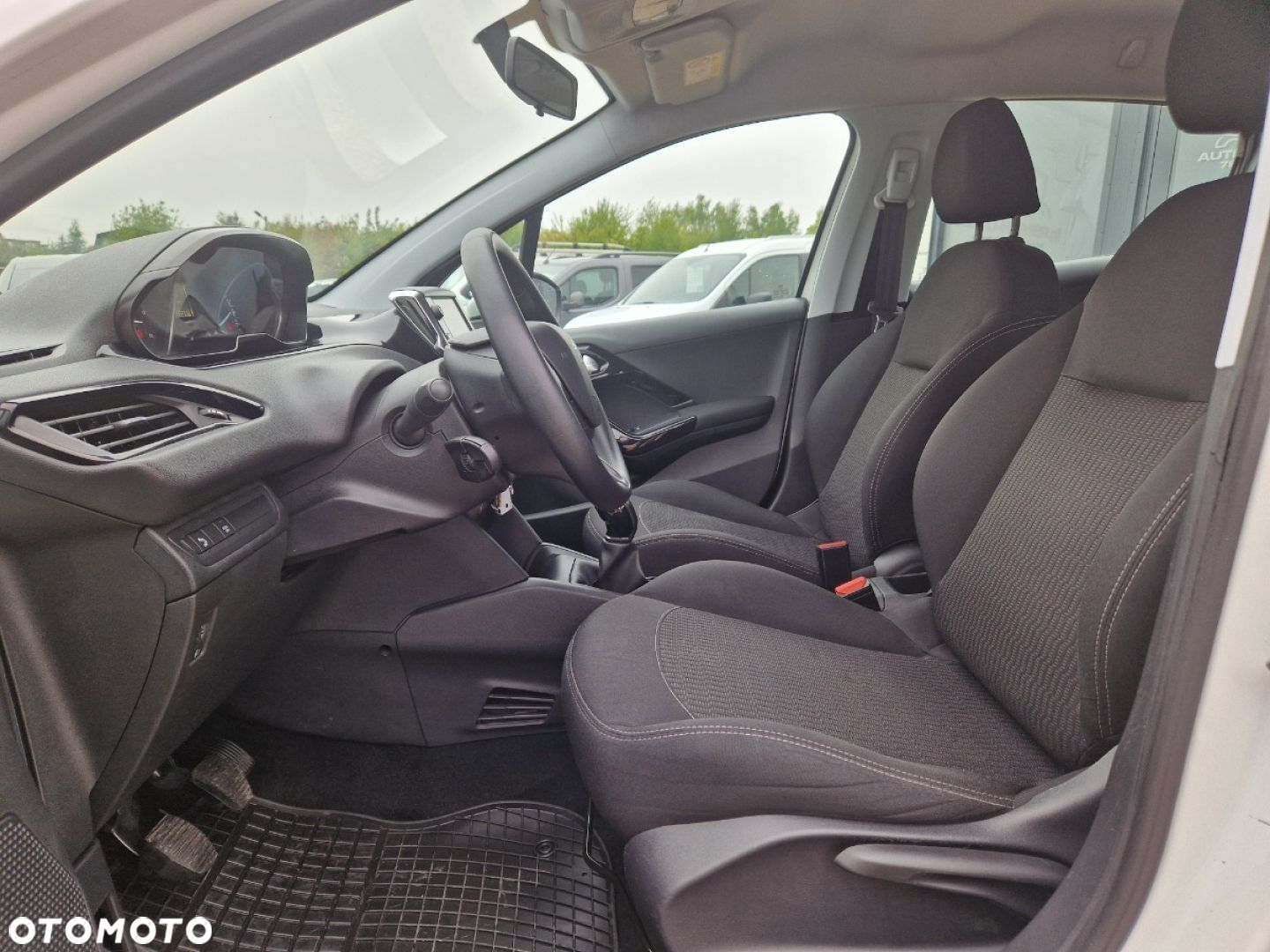Peugeot 208 1.5 BlueHDi Active S&S - 5