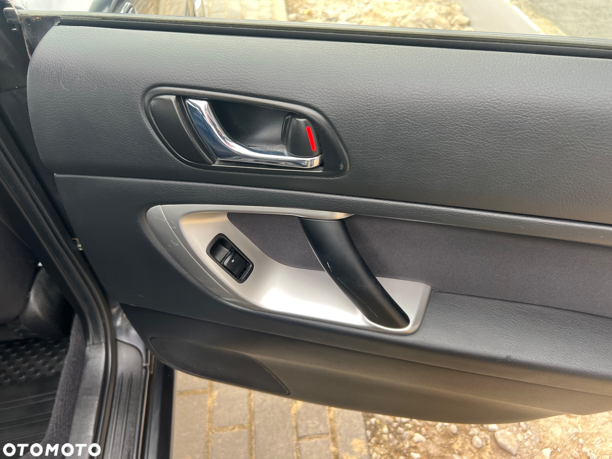 Subaru Legacy Kombi 2.0RA HID - 11
