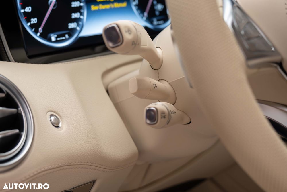 Mercedes-Benz S 400 4MATIC Aut - 27