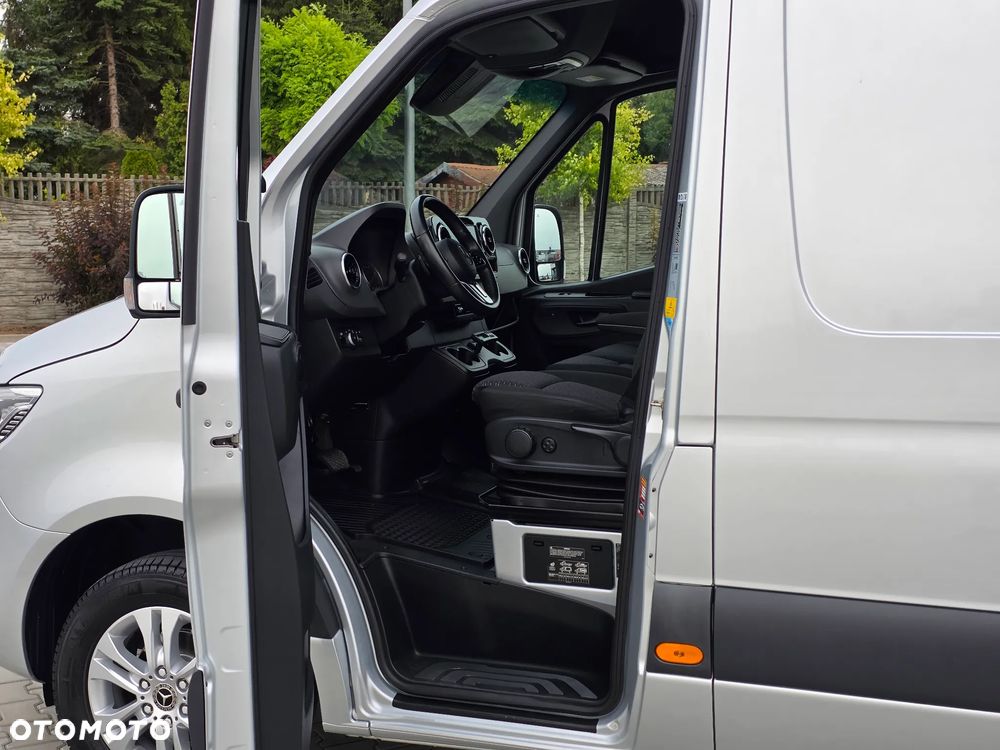 Mercedes-Benz SPRINTER //  319 CDI 3.0 V6 190 KM  // THERMO KING // MROŹNIA // CHŁODNIA //  100 % BEZWYPADKOWY // L4H2 // KRAJOWY// 1 WŁ // 230V // FUNKCJA GRZANIA // // -20 °C // Full Opcja  // - 17