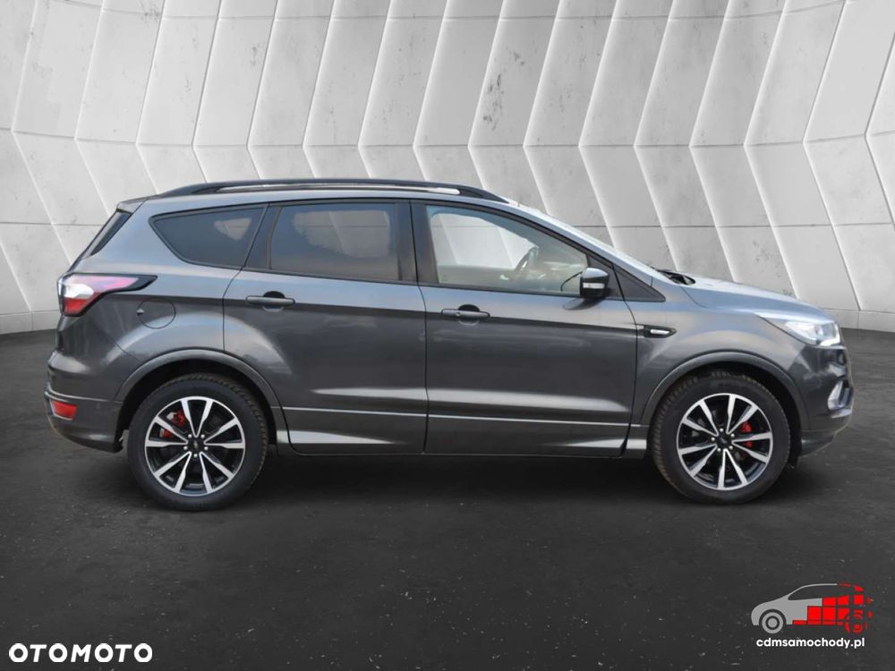 Ford Kuga - 11
