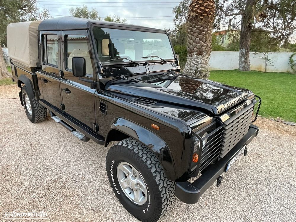 Land Rover Defender - 4