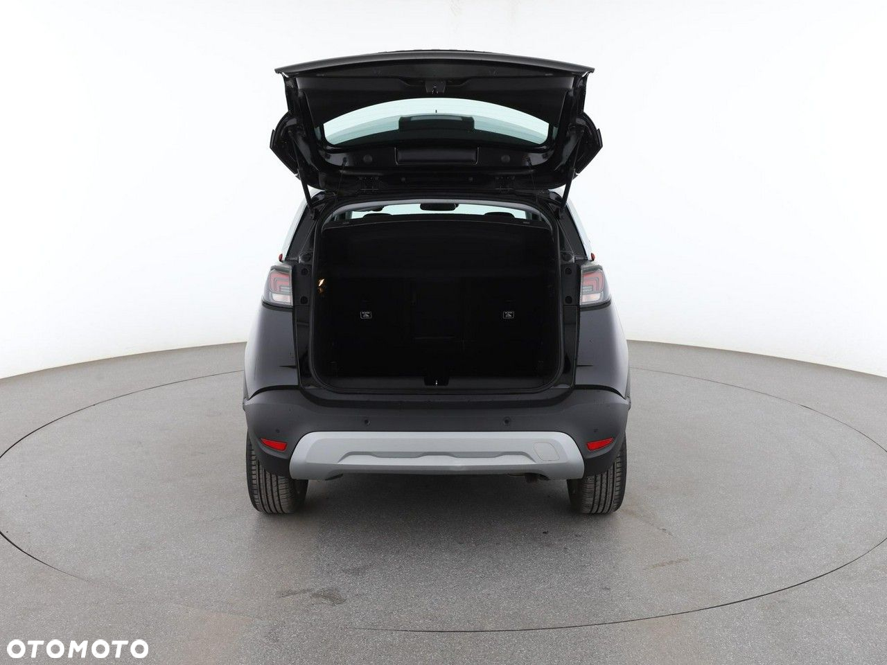 Opel Crossland X 1.2 T Design Line S&S - 19
