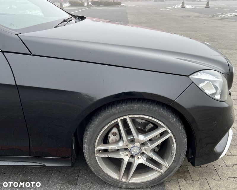 Błotnik przód przedni lewy kolor 197 OE Mercedes E-klasa W212 Lift 2014r - 7
