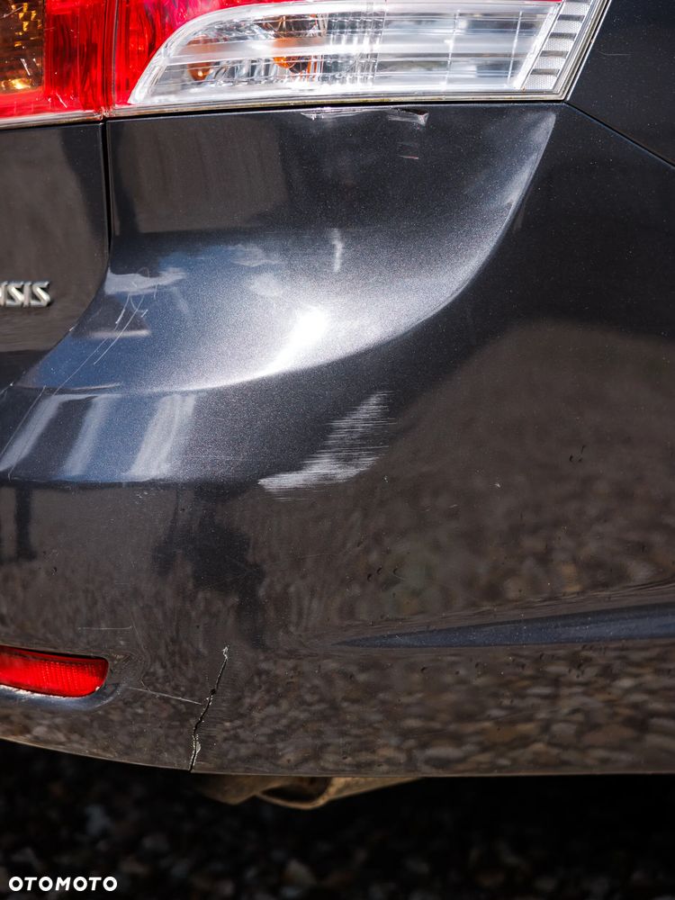 Toyota Avensis - 18