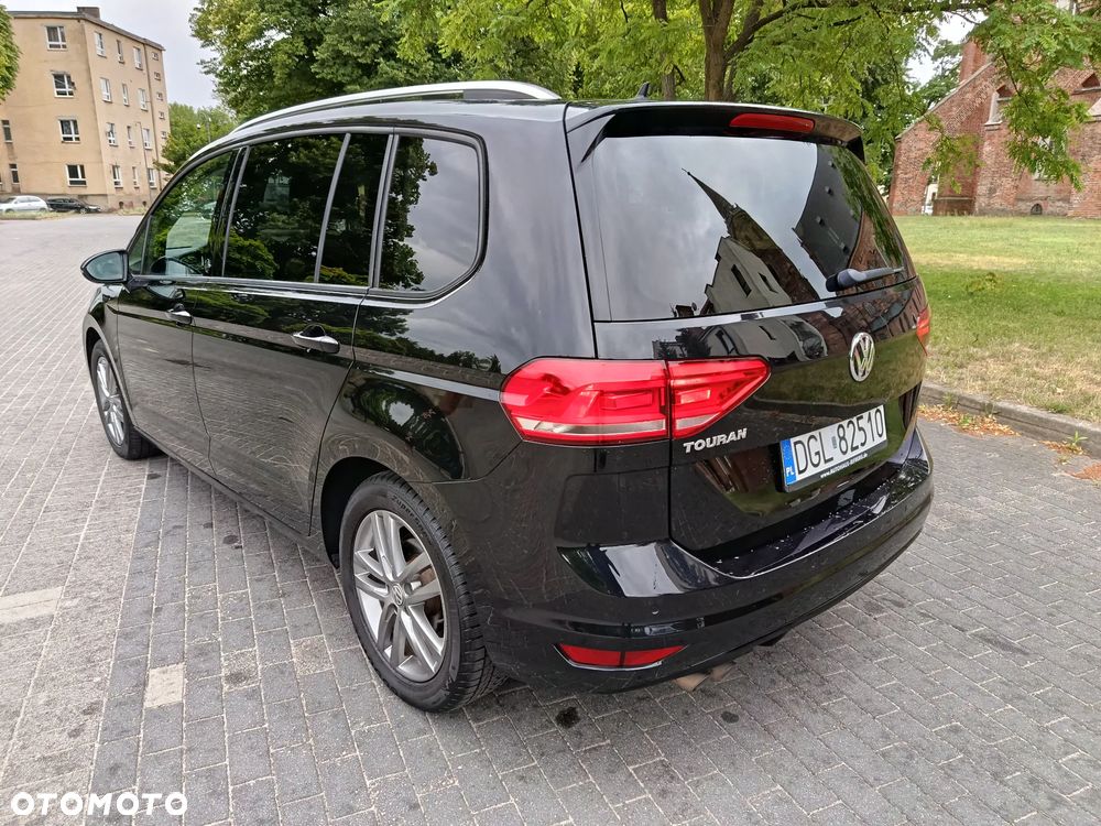 Volkswagen Touran 2.0 TDI SCR (BlueMotion Technology) DSG SOUND - 11
