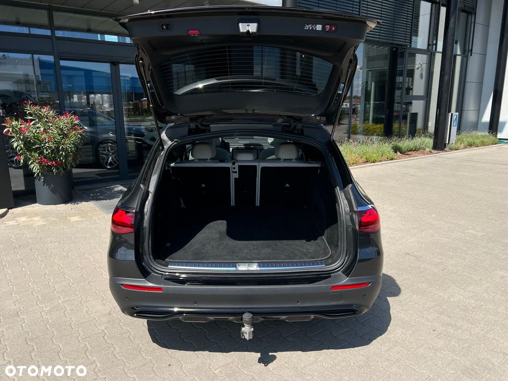 Mercedes-Benz Klasa E 220 d mHEV 4-Matic All-Terrain Avantgarde 9G-Tronic - 23
