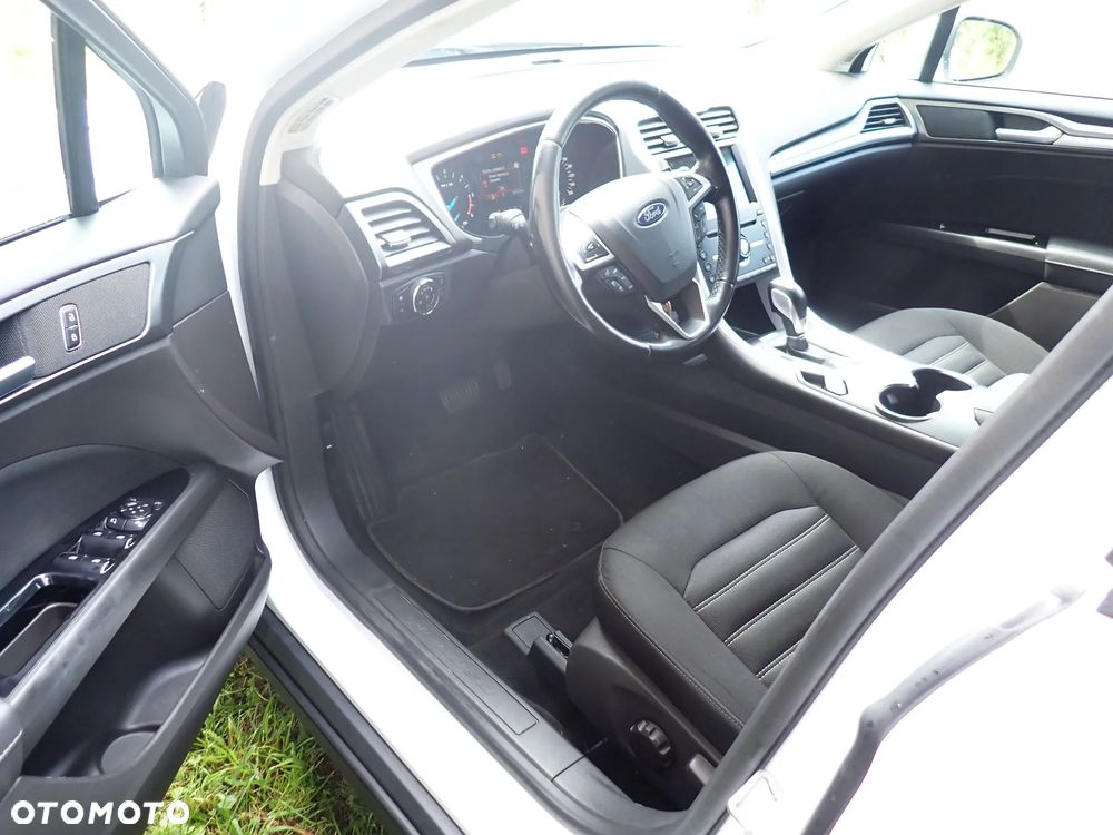 Ford Mondeo 2.0 TDCi Edition PowerShift - 13