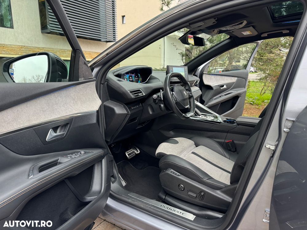 Peugeot 3008 PHEV 300 EAT8 4X4 GT - 8