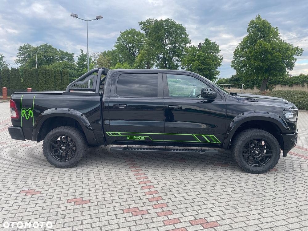 RAM 1500 5.7 Crew Cab Bighorn - 4