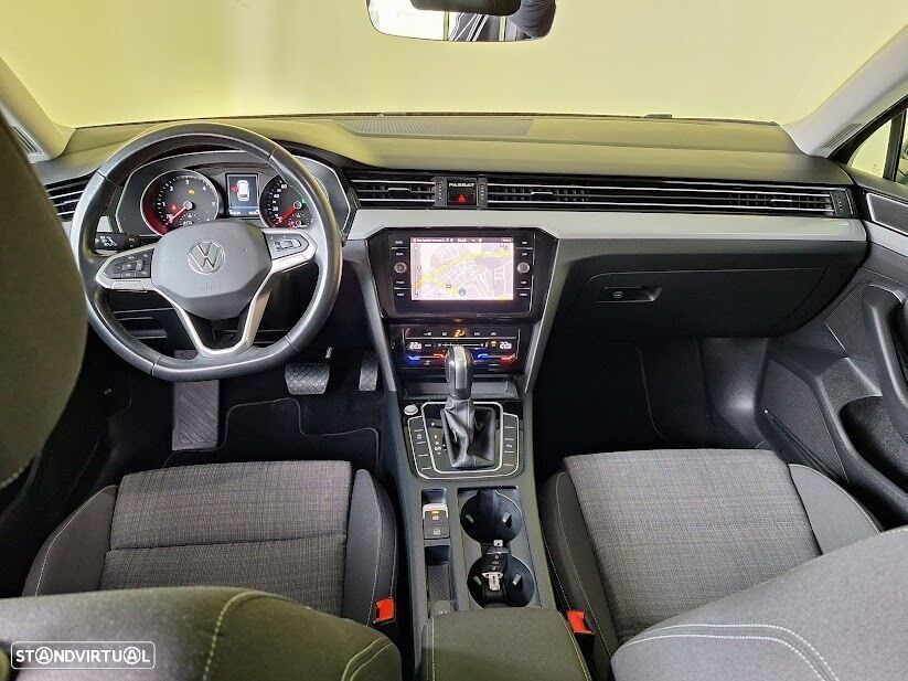 VW Passat Variant 2.0 TDi Business DSG - 6
