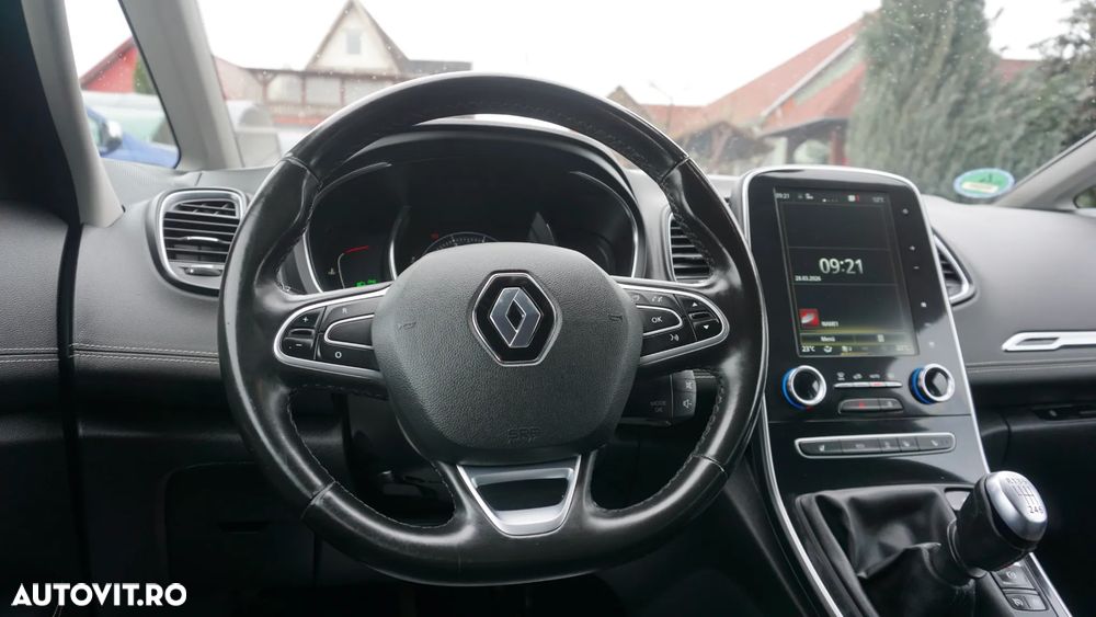 Renault Grand Scenic ENERGY TCe 130 BOSE EDITION - 20
