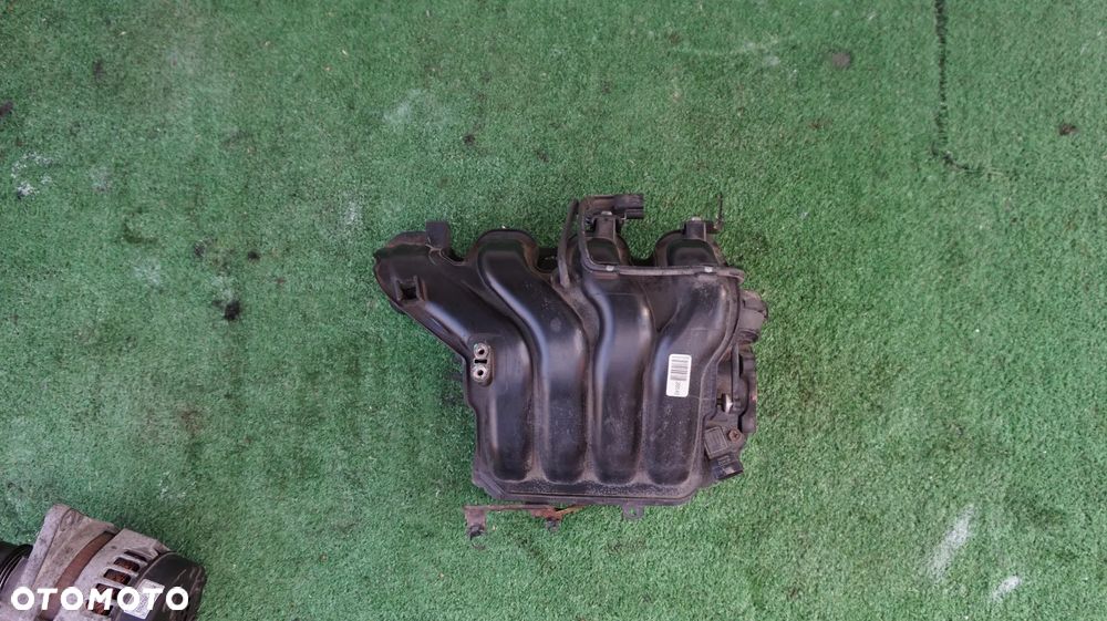 Hyundai Tucson III i30  Kia Proceed Ceed Sorento Sportage IV 1.6 GDI T-GDI kolektor ssacy 2B640 - 1