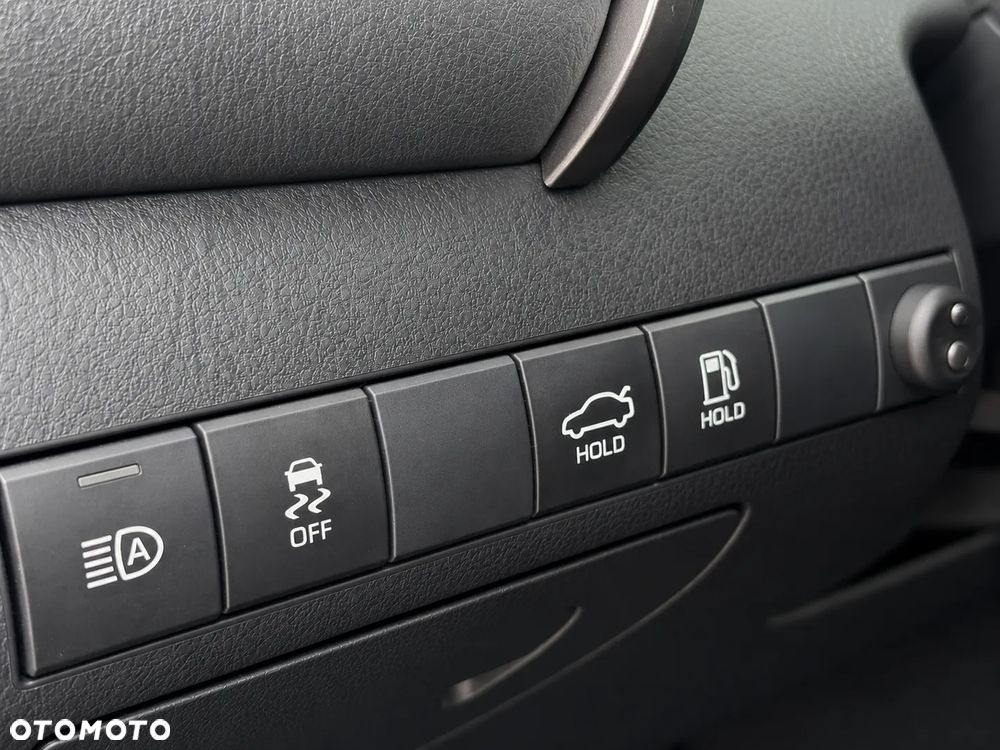 Toyota Camry 2.5 Hybrid Prestige CVT - 15