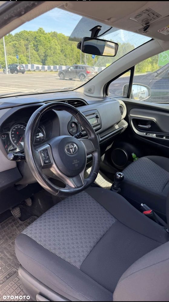 Toyota Yaris 1.0 Active - 5