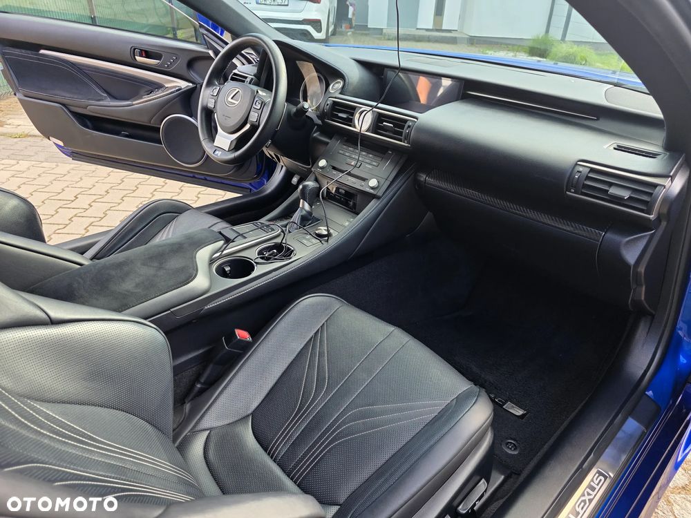 Lexus RC F Carbon - 22