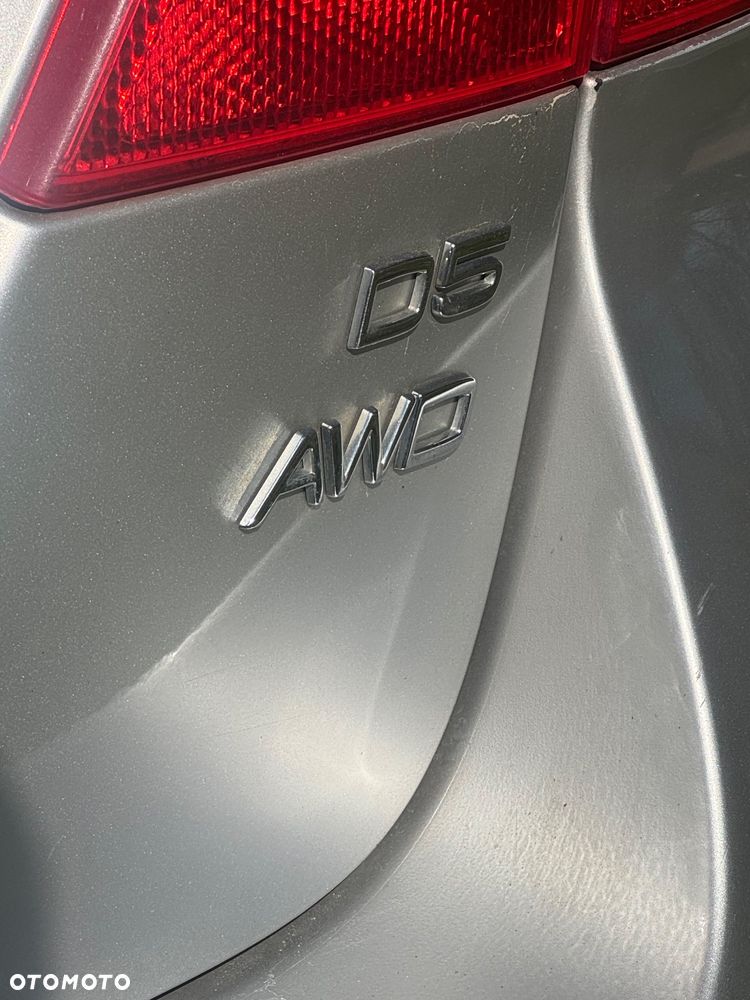 Volvo V70 D5 AWD Momentum - 6