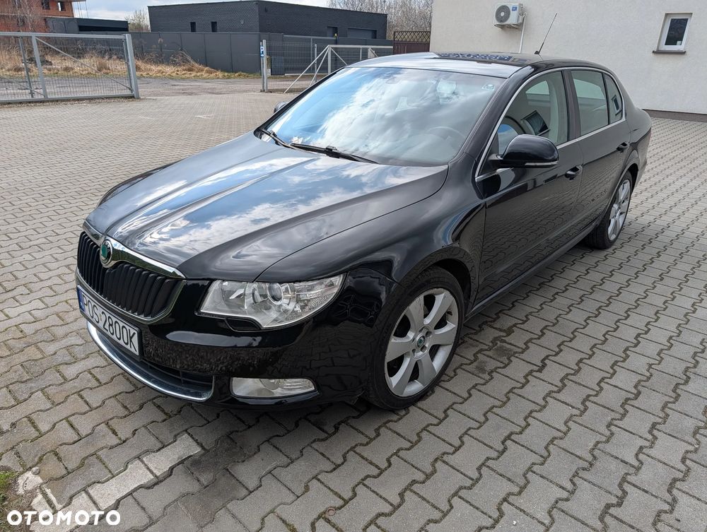 Skoda Superb 1.4 TSI Ambition - 4