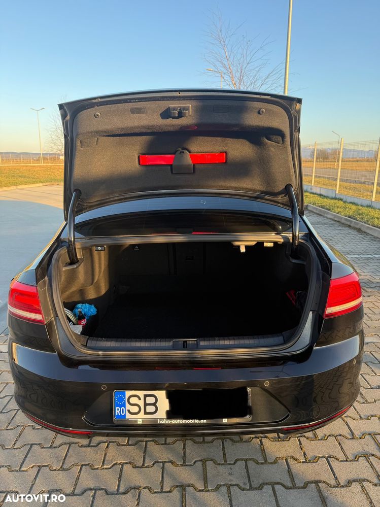 Volkswagen Passat 2.0 TDI SCR DSG Comfortline - 5