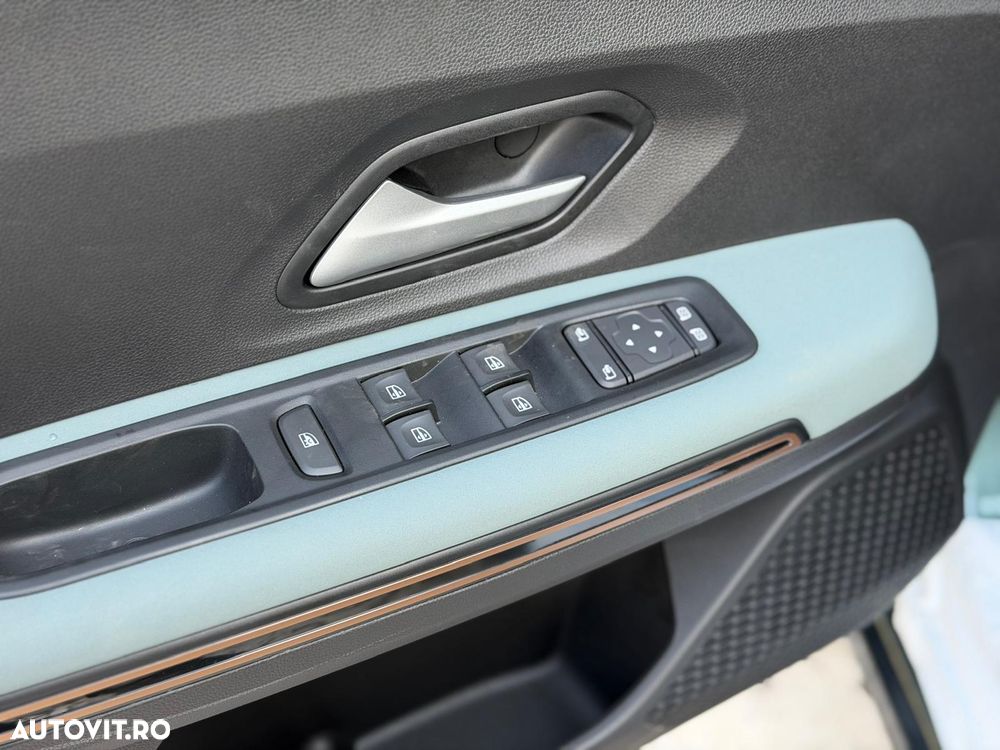 Dacia Sandero Stepway TCe 110 MT6 Extreme - 8