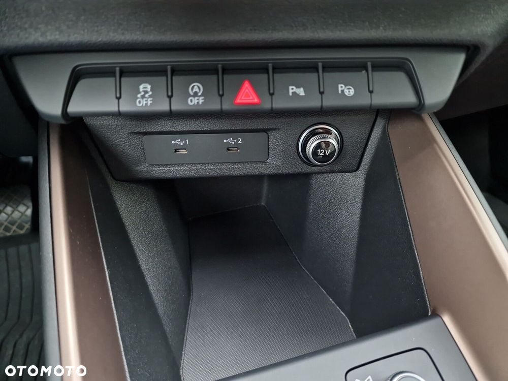 Audi A1 Sportback 35 TFSI Advanced S tronic - 30