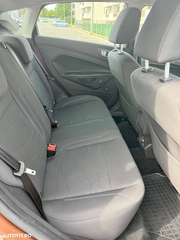 Ford Fiesta 1.25i Ambiente - 14