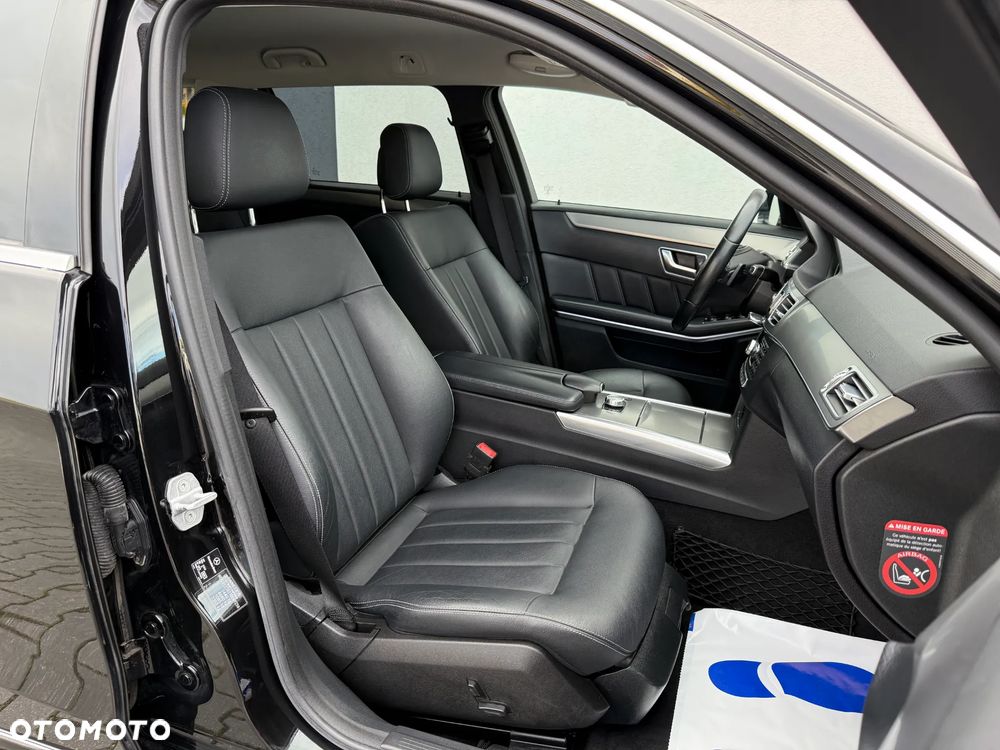 Mercedes-Benz Klasa E 220 T CDI 7G-TRONIC Avantgarde - 19