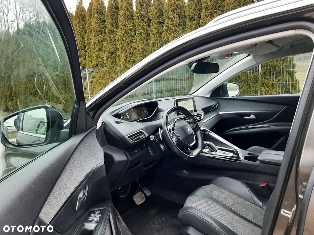 Peugeot 3008 BlueHDi 130 Stop & Start EAT8 Crossway - 13