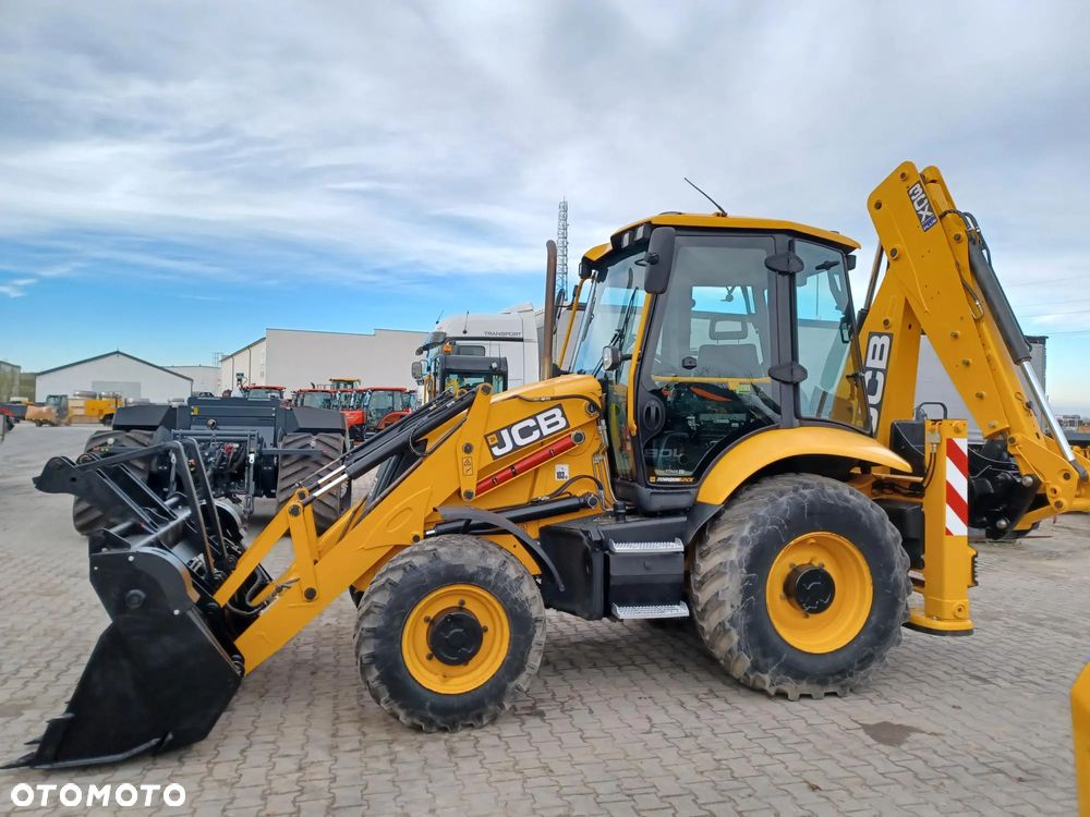 JCB 3CX Plus AEC - 6