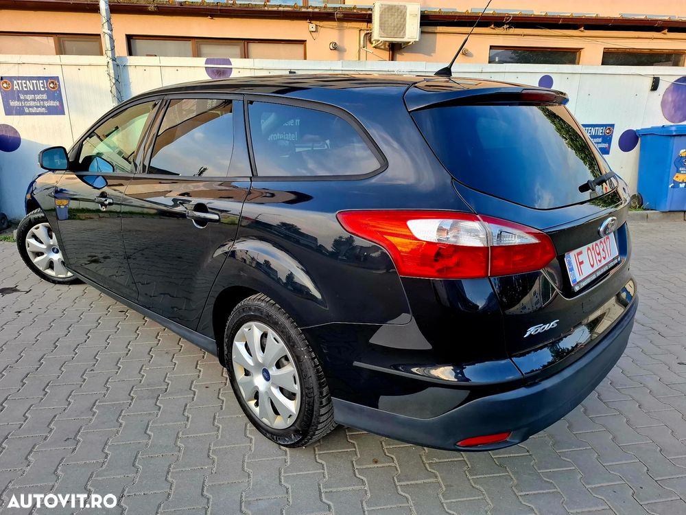 Ford Focus 1.6 TDCI DPF Trend - 3
