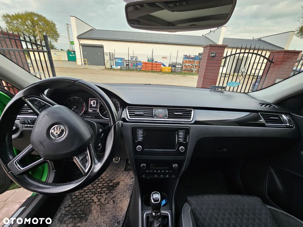 Skoda RAPID - 16