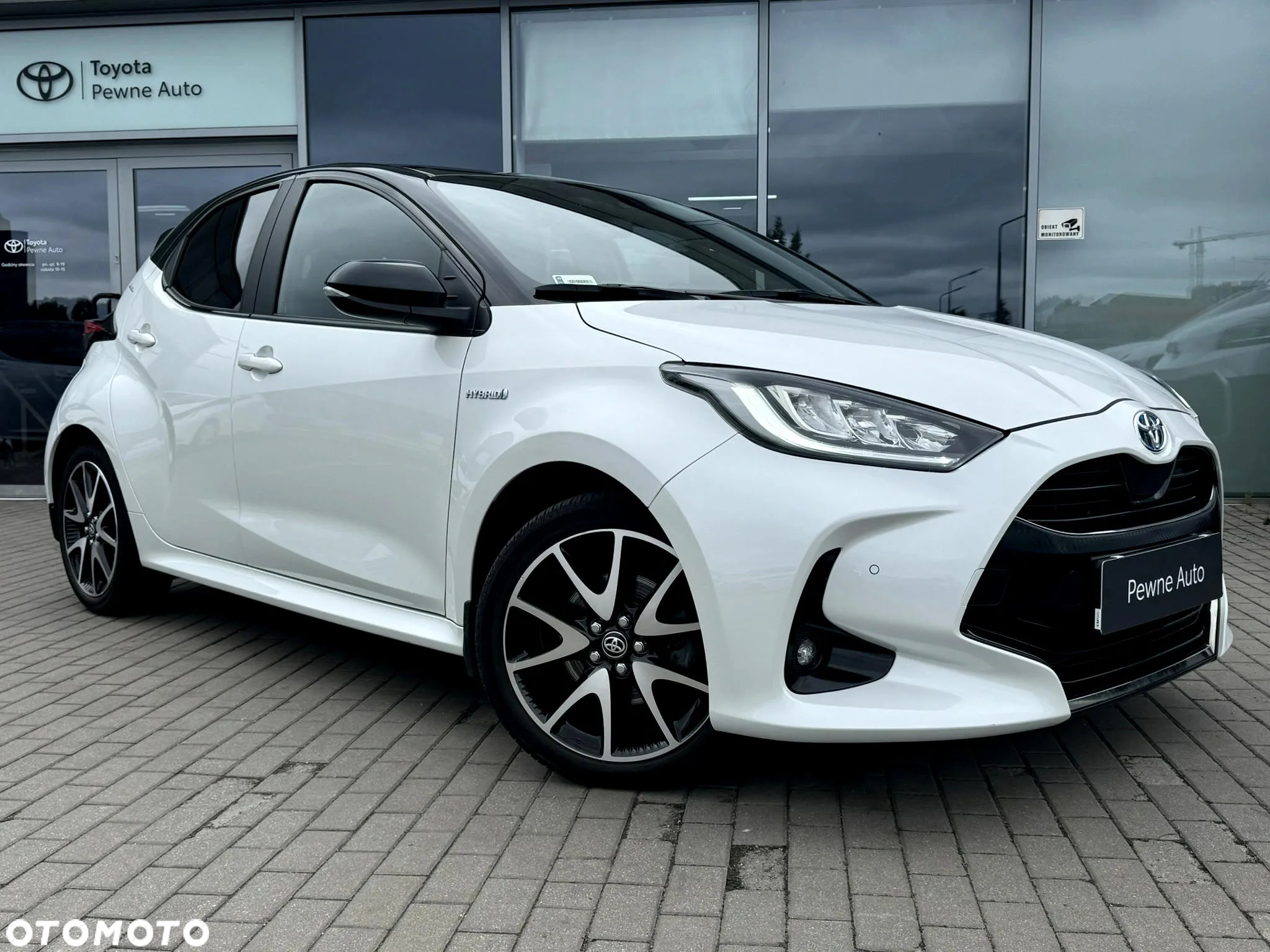Toyota Yaris Hybrid 1.5 Selection Style - 5