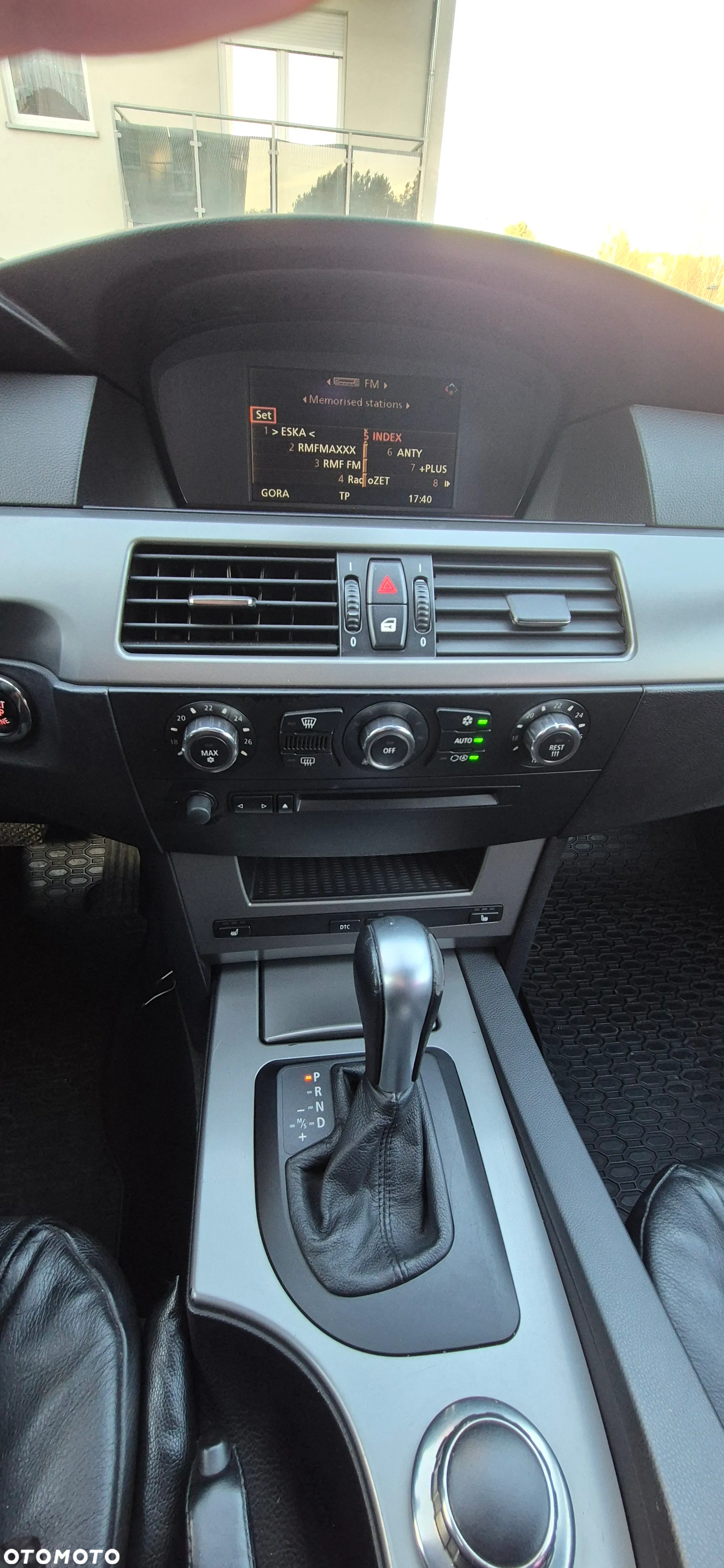 BMW Seria 5 520d Touring - 9