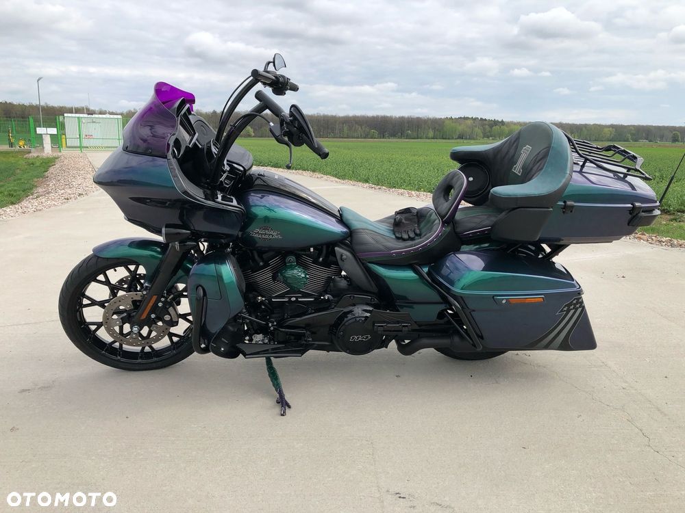 Harley-Davidson Touring Road Glide - 3