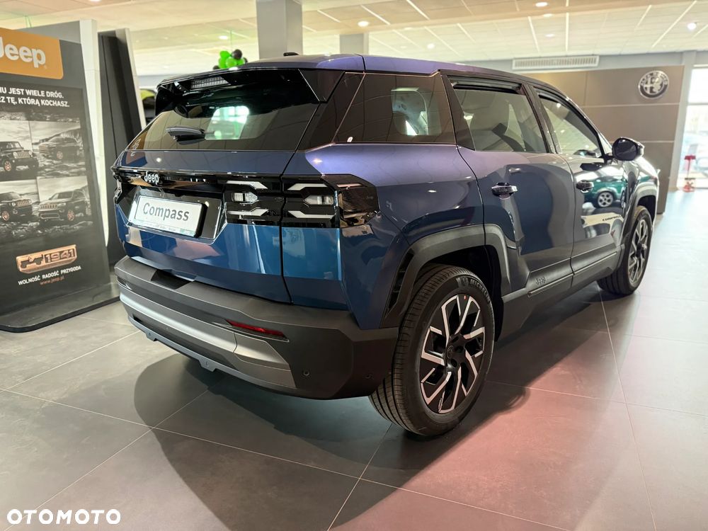 Jeep Compass 74 kWh Altitude - 3