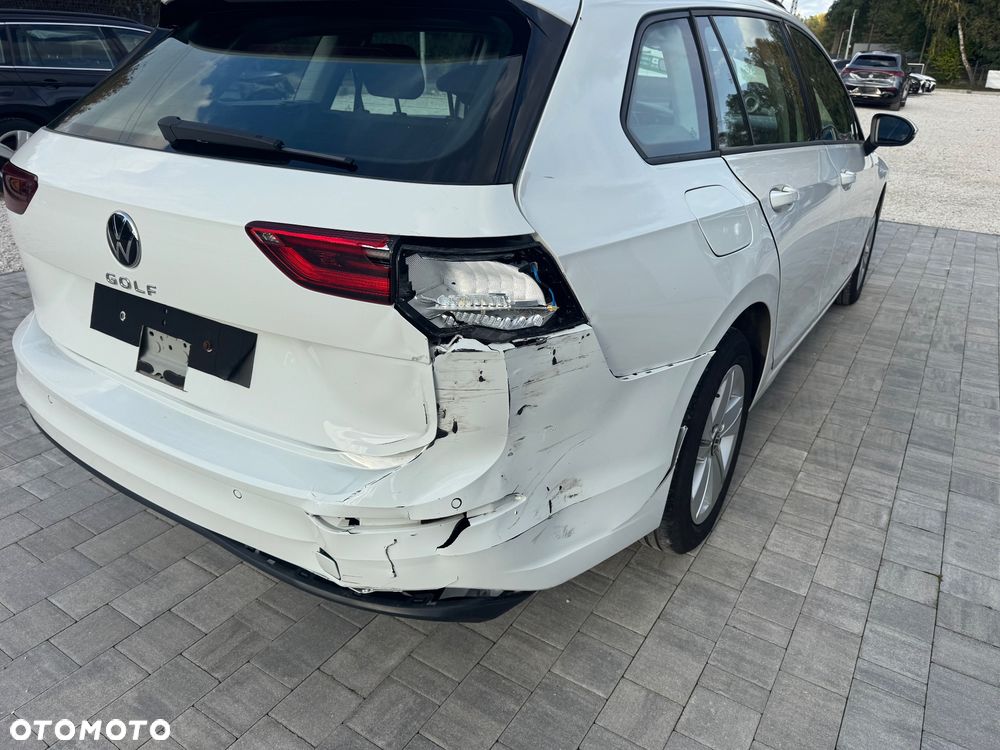 Volkswagen Golf VIII 1.5 TSI EVO Style - 9