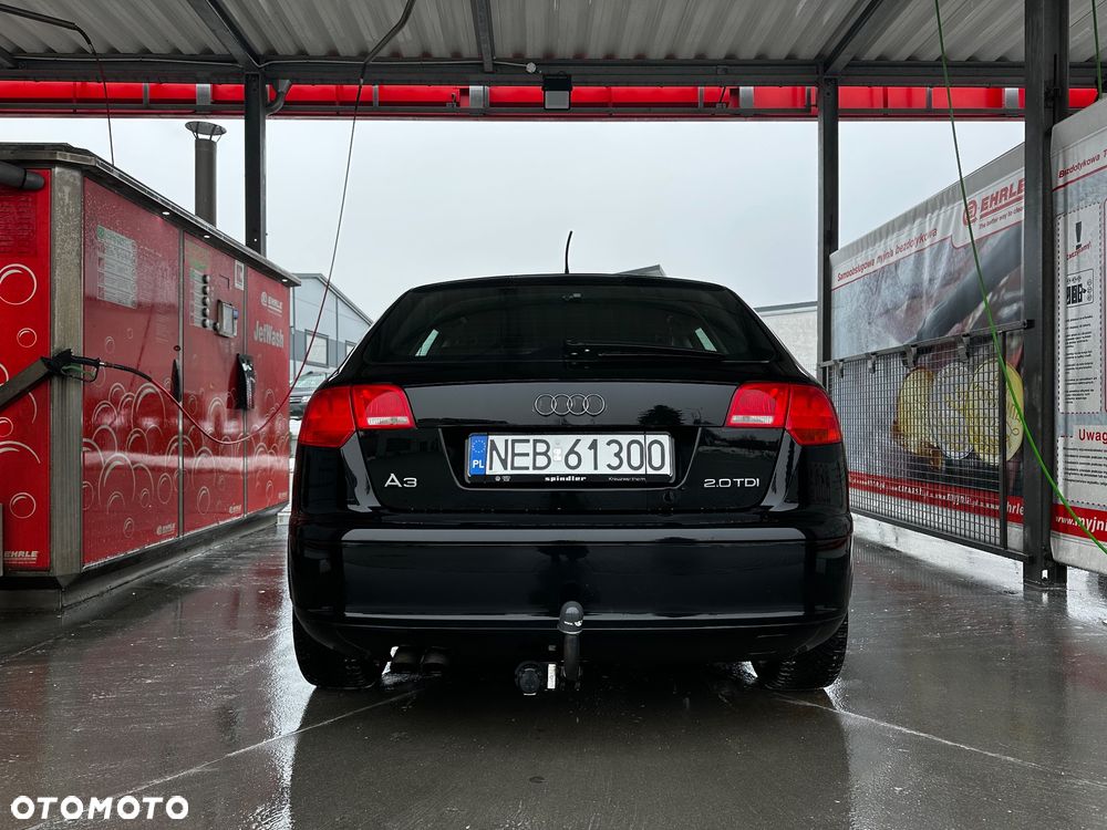 Audi A3 Sportback 2.0 TDI Ambiente - 6