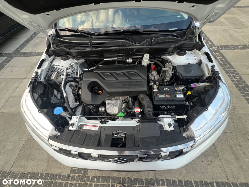 Suzuki Vitara 1.0 Boosterjet Premium 4WD - 32