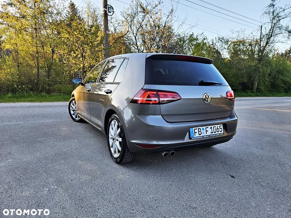 Volkswagen Golf 2.0 TDI (BlueMotion Technology) Highline - 18