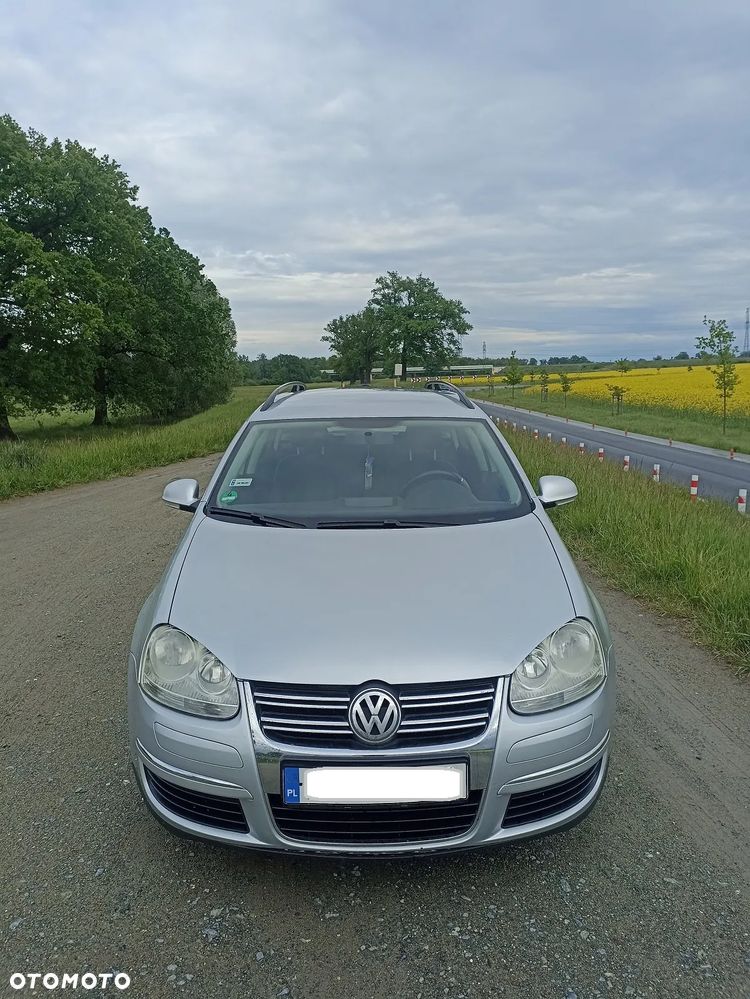 Volkswagen Golf 1.9 TDI DPF Trendline - 6