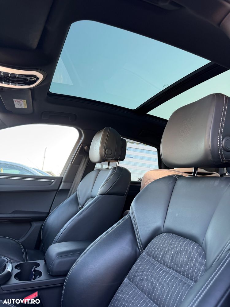 Porsche Macan T - 17