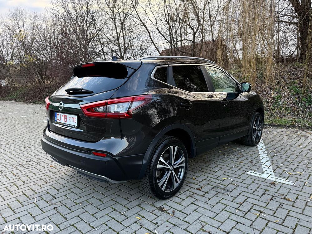 Nissan Qashqai 1.5 DCI N-Connecta - 4