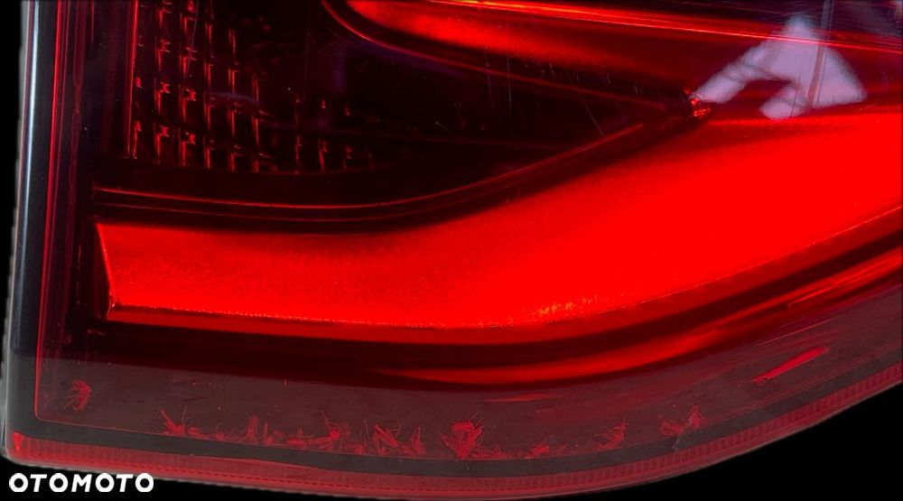 O5 BUICK ENCLAVE II 2017 - LAMPA TYŁ LEWA W KLAPĘ 84317694 - 4