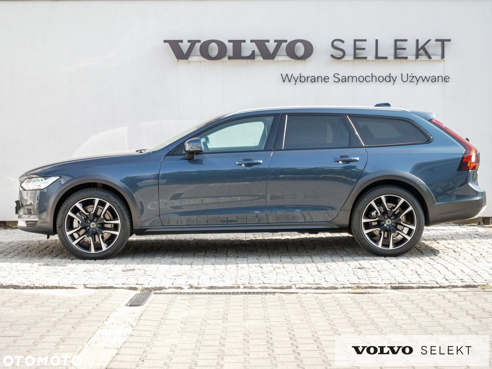 Volvo V90 Cross Country - 7